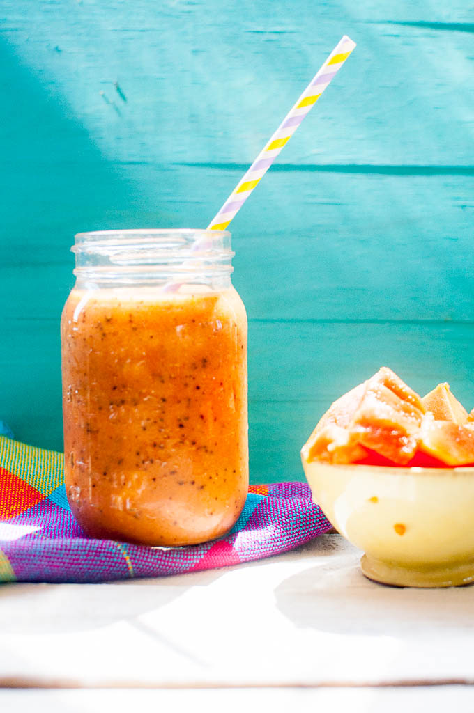 Papaya Seed Smoothie - The Passionate Vegan