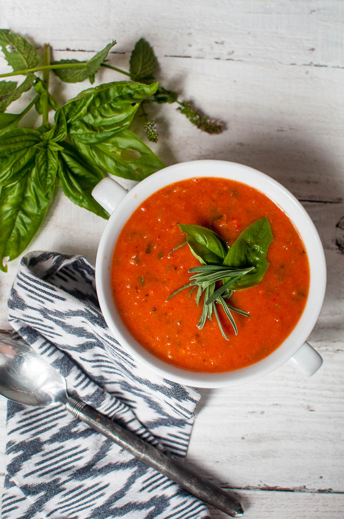 End of Summer Roasted Tomato Soup - The Passionate Vegan