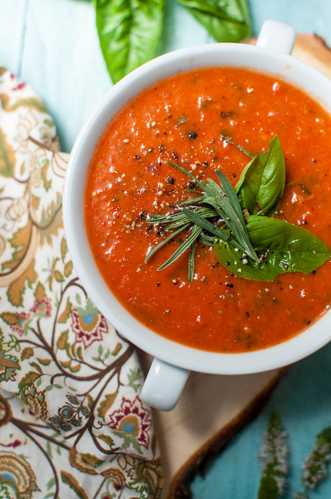 End of Summer Roasted Tomato Soup - The Passionate Vegan