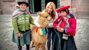 friendly llamas cusco