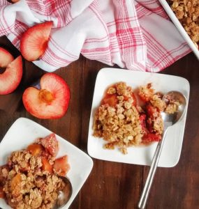 delicious-vegan-fruit-crisp