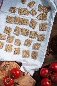 simple vegan crackers